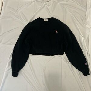 Champion Black Cropped Sweatshirt